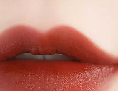 wet n wild濕又野口紅真人試色 wet n wild濕又野口紅真人試色