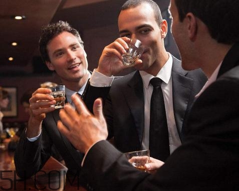 喝酒對(duì)前列腺有影響嗎？喝酒前列腺發(fā)炎怎么辦？