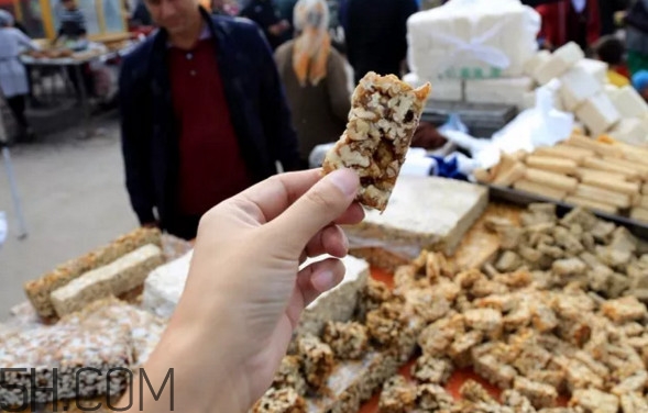 正宗的新疆切糕怎么做？切糕可以過(guò)夜嗎