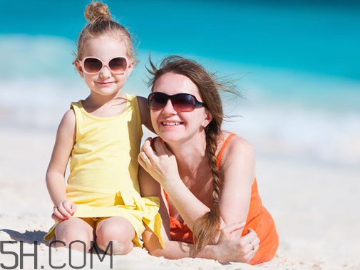 防曬指數(shù)越高對(duì)皮膚傷害越大嗎？使用防曬霜的誤區(qū)