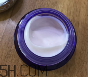 蘭蔻新塑顏修護眼霜產(chǎn)品評測_使用方法 蘭蔻新塑顏修護眼霜產(chǎn)品評測_使用方法