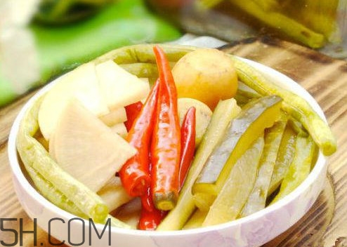 四川泡菜每天吃會(huì)不會(huì)得癌？四川泡菜怎么做