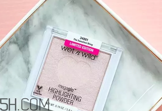 秋冬豆沙色妝容怎么畫？