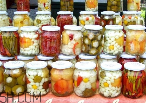 咸菜和泡菜有什么區(qū)別？吃泡菜有什么好處