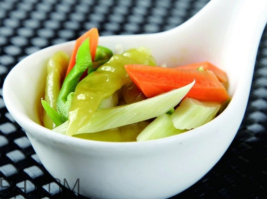 四川泡菜幾天能吃？四川泡菜每次加菜時加糖還是糖水