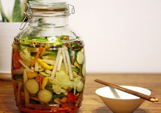 咸菜和泡菜有什么區(qū)別？吃泡菜有什么好處