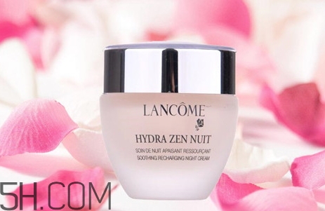 蘭蔻晚霜適合什么年齡的女孩用？蘭蔻晚霜適合什么年齡