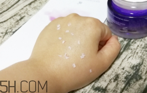 蘭蔻晚霜適合什么膚質(zhì)？蘭蔻晚霜適合敏感肌嗎？