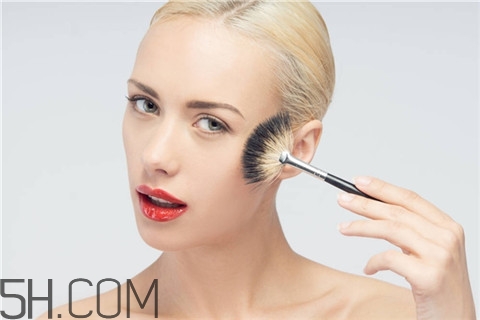 烤瓷牙是什么材質？烤瓷牙是越貴越好嗎？