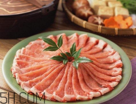 涮羊肉調(diào)料怎么調(diào)好吃？涮羊肉的麻醬怎么調(diào)？