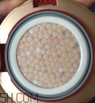 悅詩風(fēng)吟石榴氣墊怎么用？悅詩風(fēng)吟石榴氣墊用法