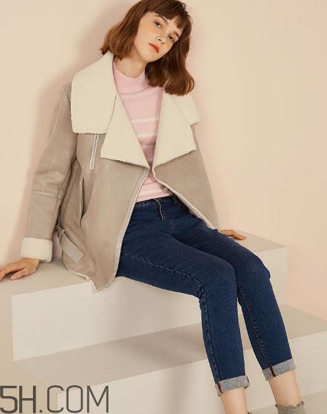 詩(shī)凡黎的衣服怎么樣？詩(shī)凡黎是什么檔次？