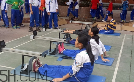 坐位體前屈可以減肥嗎？坐位體前屈能瘦腿嗎