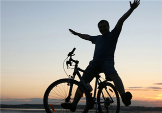 關(guān)節(jié)炎能騎自行車嗎？關(guān)節(jié)炎騎自行車好不好？
