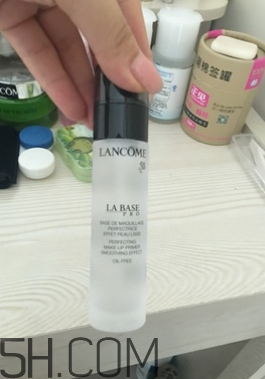 蘭蔻妝前乳含硅嗎？蘭蔻妝前乳多少錢(qián)？