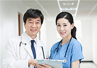 胃潰瘍能做胃鏡嗎？胃潰瘍能做手術(shù)嗎？