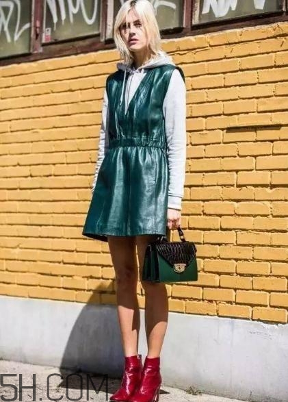 皮裙皺了怎么弄平？皮裙很皺怎么辦？