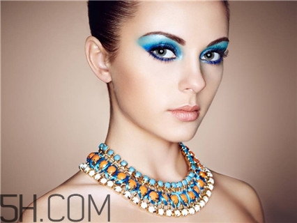 種眉毛多少錢(qián)？種眉毛能維持多久？