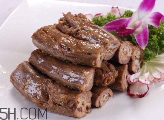 絕味鴨脖是哪里的？純味鴨脖與絕味鴨脖有什么區(qū)別