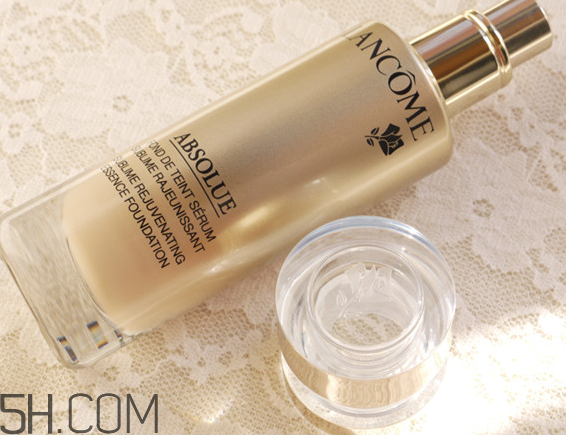 蘭蔻菁純粉底液好用嗎？蘭蔻菁純粉底液怎么樣？