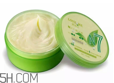 發(fā)膜和彈力素有什么區(qū)別？發(fā)膜和護(hù)發(fā)素要同時(shí)用嗎？