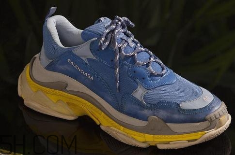 balenciga triple s ssense獨(dú)占配色多少錢_在哪買？