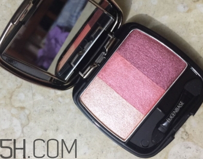 眼影可以當(dāng)眉粉嗎？眼影和眉粉有什么區(qū)別