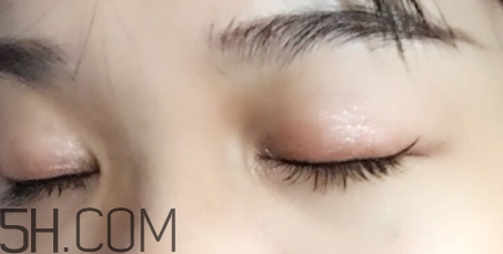 眼影可以當(dāng)眉粉嗎？眼影和眉粉有什么區(qū)別