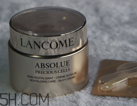 三大貴婦面霜比較_la prairie、Lamer和蘭蔻修復(fù)面霜比較