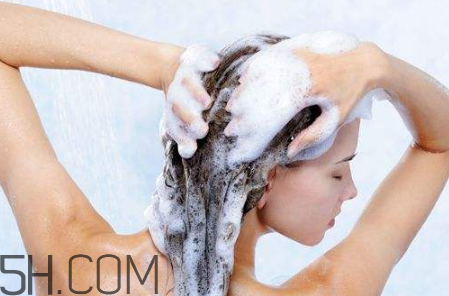 男士洗發(fā)露和女士洗發(fā)露的區(qū)別 霸王洗發(fā)水怎么樣？