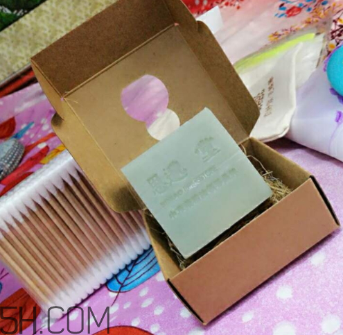 精油皂洗臉好嗎 精油皂哪個(gè)牌子好 精油皂洗臉好嗎 精油皂哪個(gè)牌子好