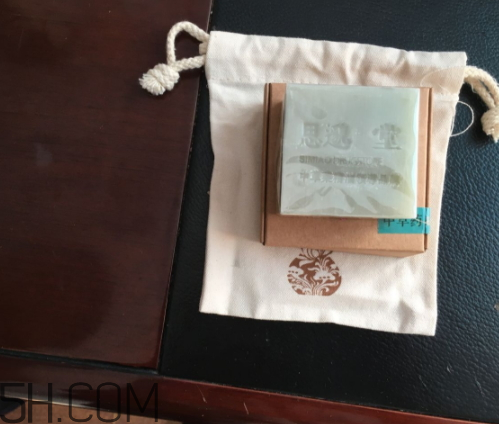 精油皂洗臉好嗎 精油皂哪個(gè)牌子好 精油皂洗臉好嗎 精油皂哪個(gè)牌子好