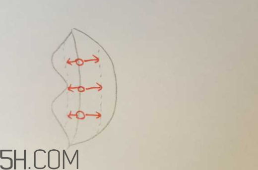 蘭蔻菁純絲絨唇釉362 373色號(hào)_試色圖 蘭蔻菁純絲絨唇釉362 373色號(hào)_試色圖