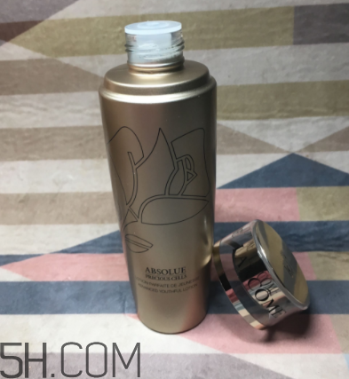 蘭蔻菁純臻顏美容液專(zhuān)柜價(jià)格_多少錢(qián)