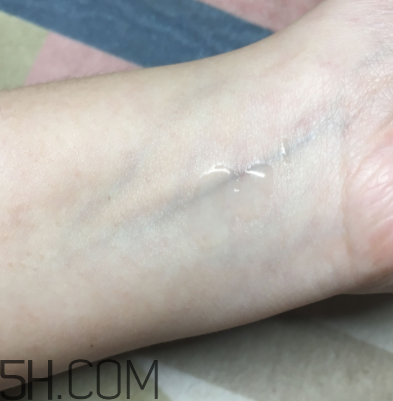 蘭蔻菁純臻顏美容液專(zhuān)柜價(jià)格_多少錢(qián)