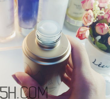 蘭蔻菁純臻顏美容液專(zhuān)柜價(jià)格_多少錢(qián)