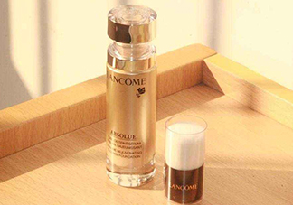 蘭蔻菁純粉底液好用嗎？蘭蔻菁純粉底液怎么樣？