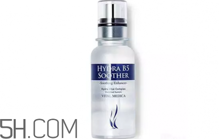 皮膚干燥用什么護(hù)膚品比較好 皮膚干燥用什么護(hù)膚品比較好