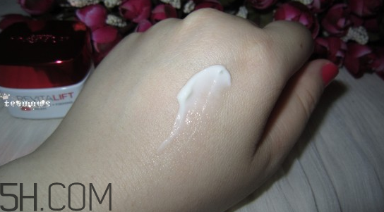 歐萊雅復(fù)顏抗皺日霜好不好？歐萊雅復(fù)顏抗皺日霜怎么樣？