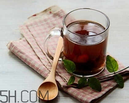 桂圓紅棗茶能豐胸嗎？桂圓紅棗茶上火嗎