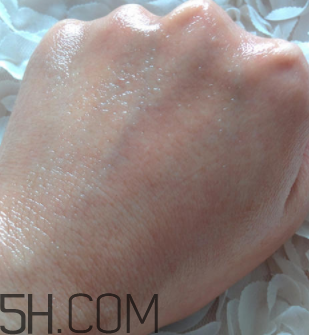 歐萊雅清潤全日保濕凝露怎么樣_好用嗎 歐萊雅清潤全日保濕凝露怎么樣_好用嗎