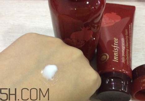 悅詩風(fēng)吟石榴系列怎么用？悅詩風(fēng)吟石榴系列使用步驟