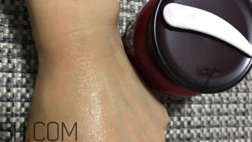 悅詩風(fēng)吟石榴凝珠睡眠面膜怎么用？