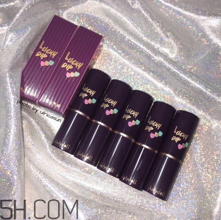 橘朵幸運(yùn)氣球唇膏色號(hào)_judydoll幸運(yùn)氣球唇膏試色圖 橘朵幸運(yùn)氣球唇膏色號(hào)_judydoll幸運(yùn)氣球唇膏試色圖