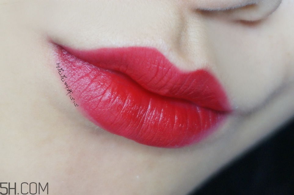 雅邦紅管口紅多少錢(qián)_雅邦紅管口紅專柜價(jià)格