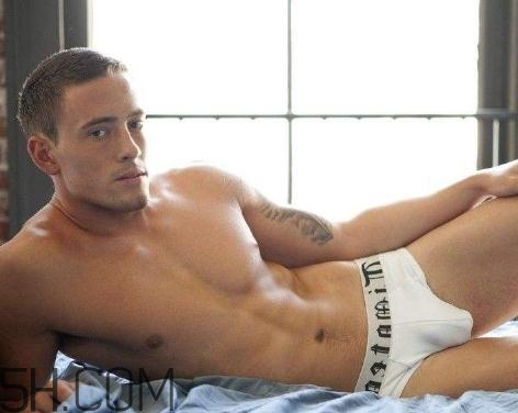 無精癥怎么引起的？無精癥怎么治療好？