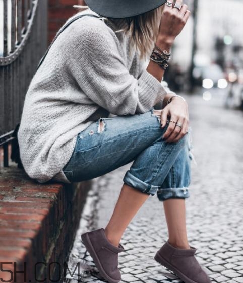 雪地靴買大還是買??？雪地靴買小了怎么辦？