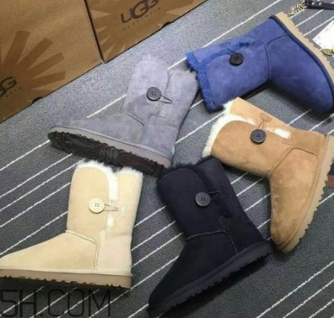 雪地靴上滴了油怎么辦？雪地靴油漬怎么清洗？