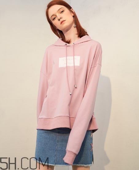 闊色衣服質(zhì)量好嗎？闊色有實體店嗎？