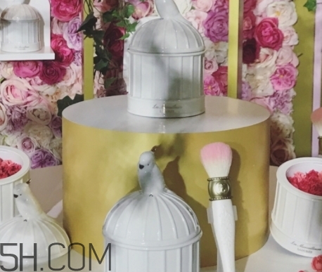 拉杜麗鳥籠腮紅多少錢？laduree2018拉杜麗鳥籠腮紅試色